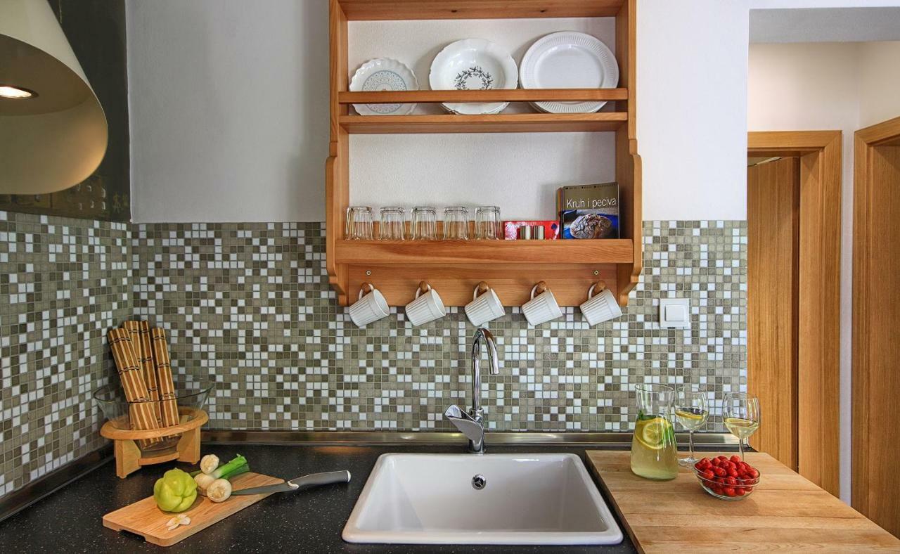 Lagom Apartments Drežnik Grad Kültér fotó
