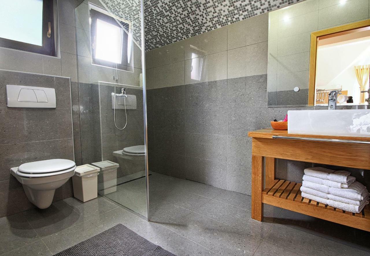 Lagom Apartments Drežnik Grad Kültér fotó