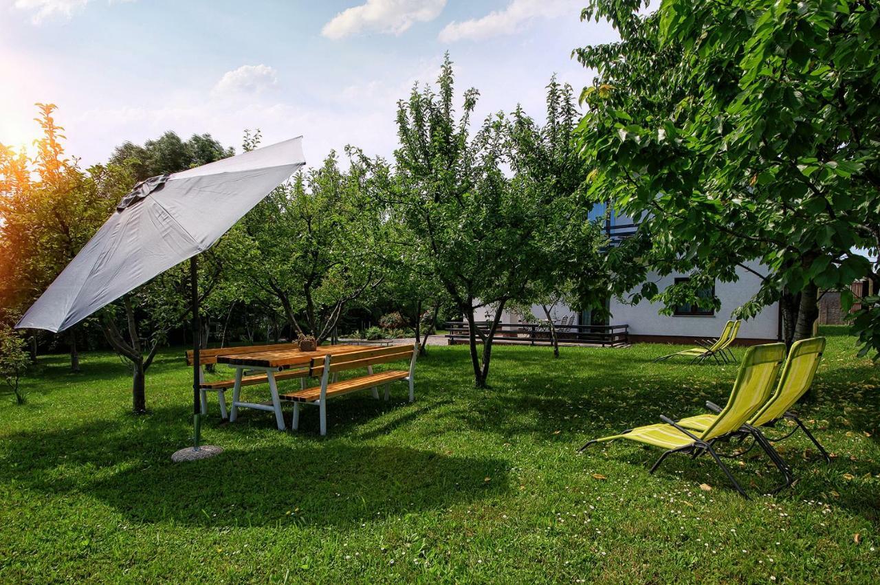 Lagom Apartments Drežnik Grad Kültér fotó